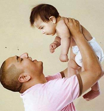 0101.vn -  Tuyệt đối không rung lắc trẻ dưới 2 tuổi